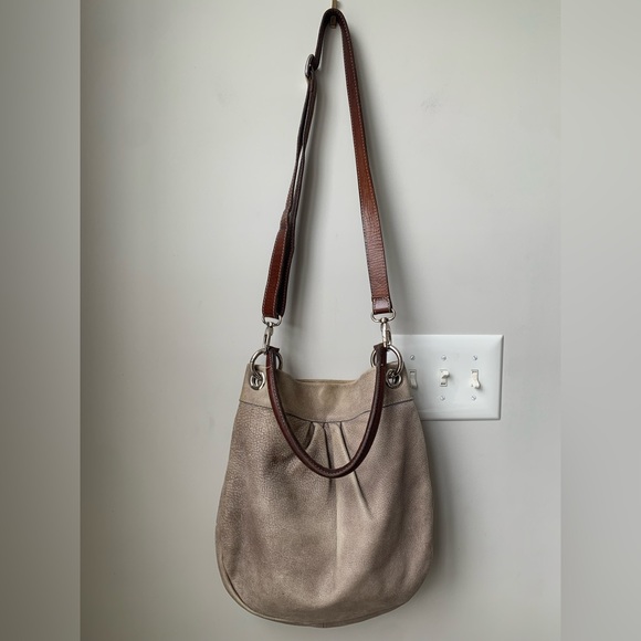 ROOTS Women’s Gray Beige Genuine Distressed Leather Crossbody Hobo Shoulder Bag - Picture 8 of 13